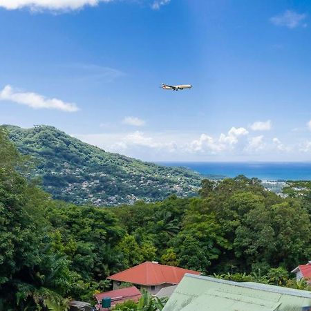 Otantik Residence วิกตอเรีย ภายนอก รูปภาพ