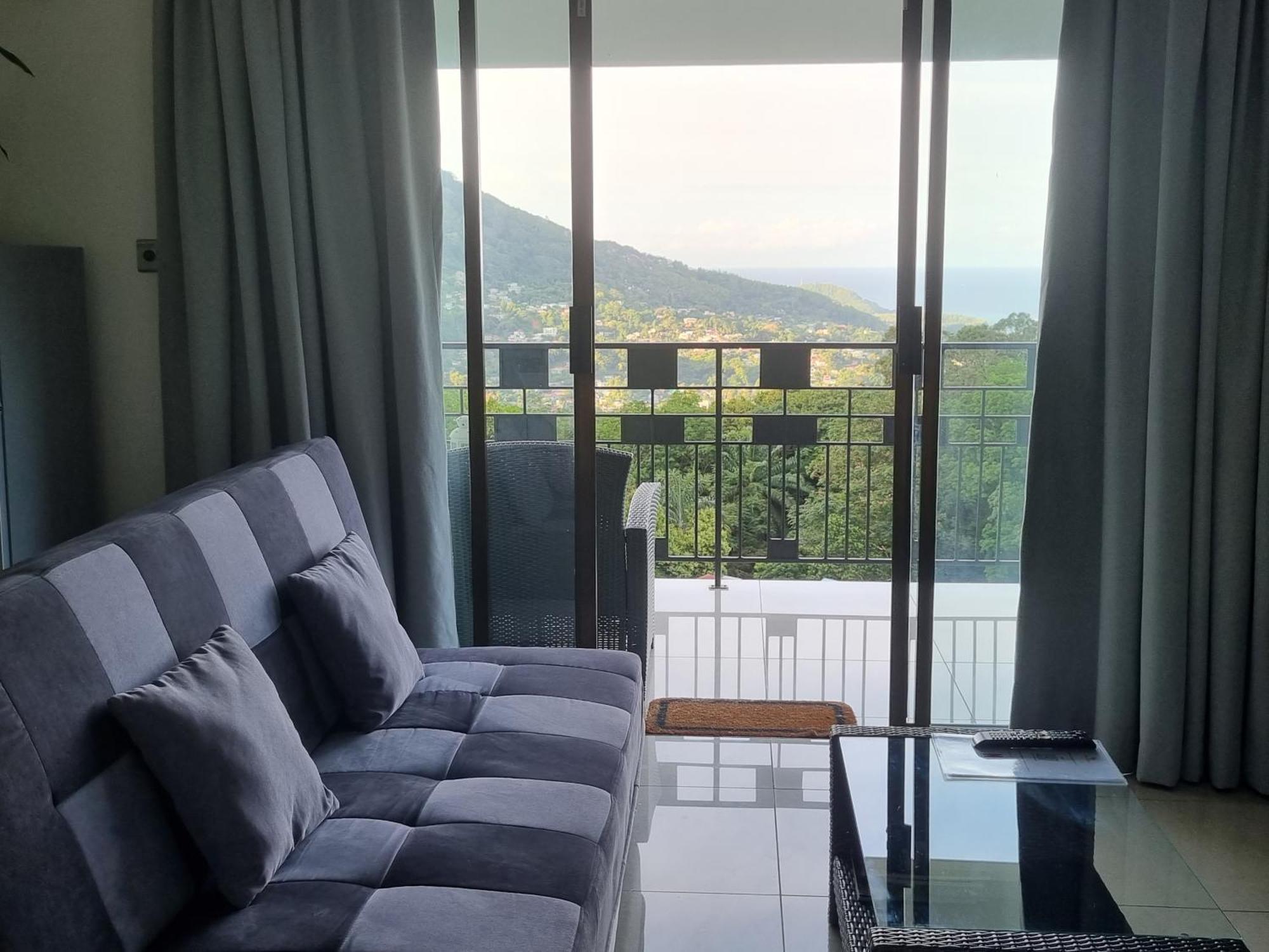 Otantik Residence วิกตอเรีย ภายนอก รูปภาพ