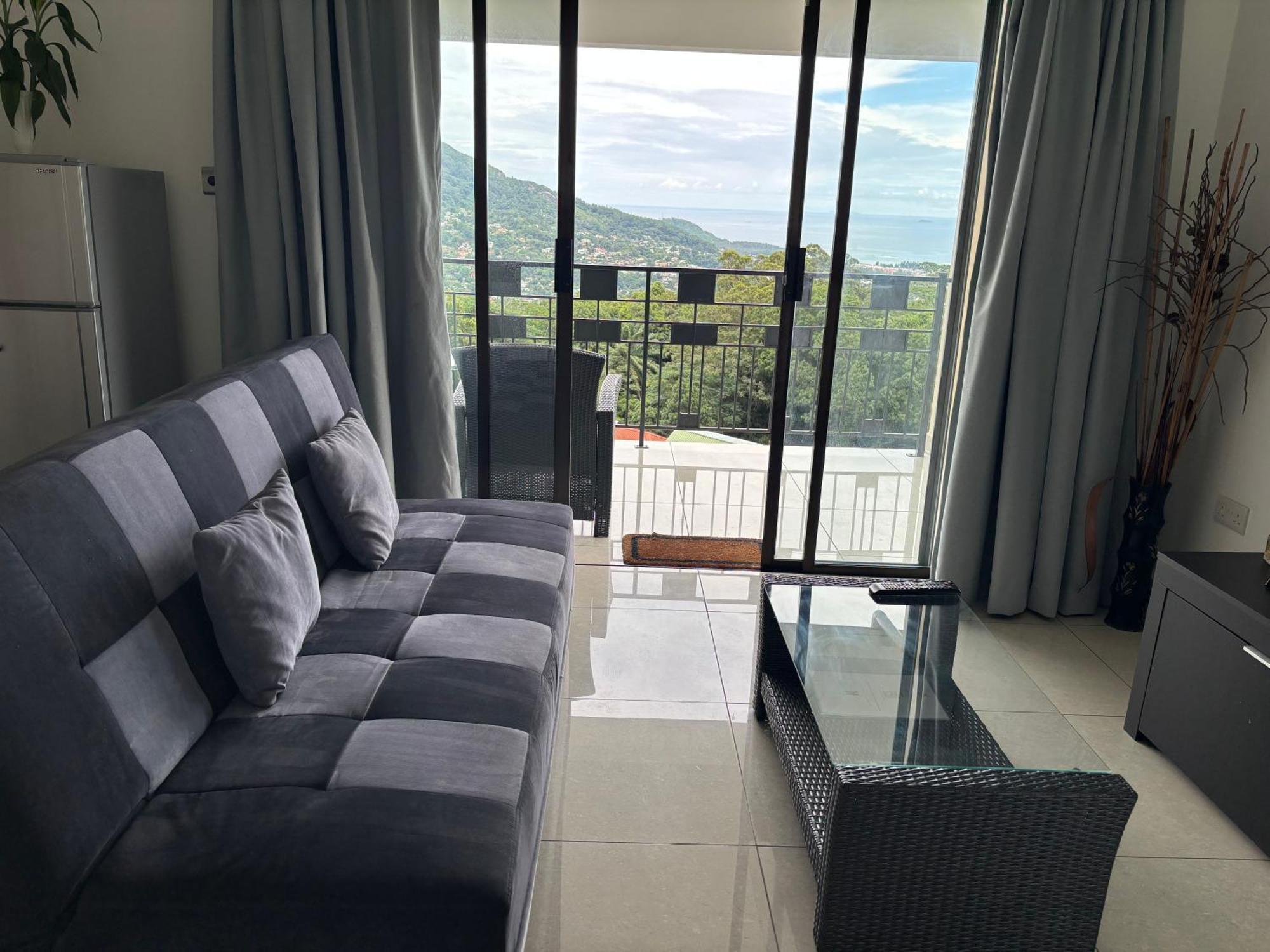 Otantik Residence วิกตอเรีย ภายนอก รูปภาพ