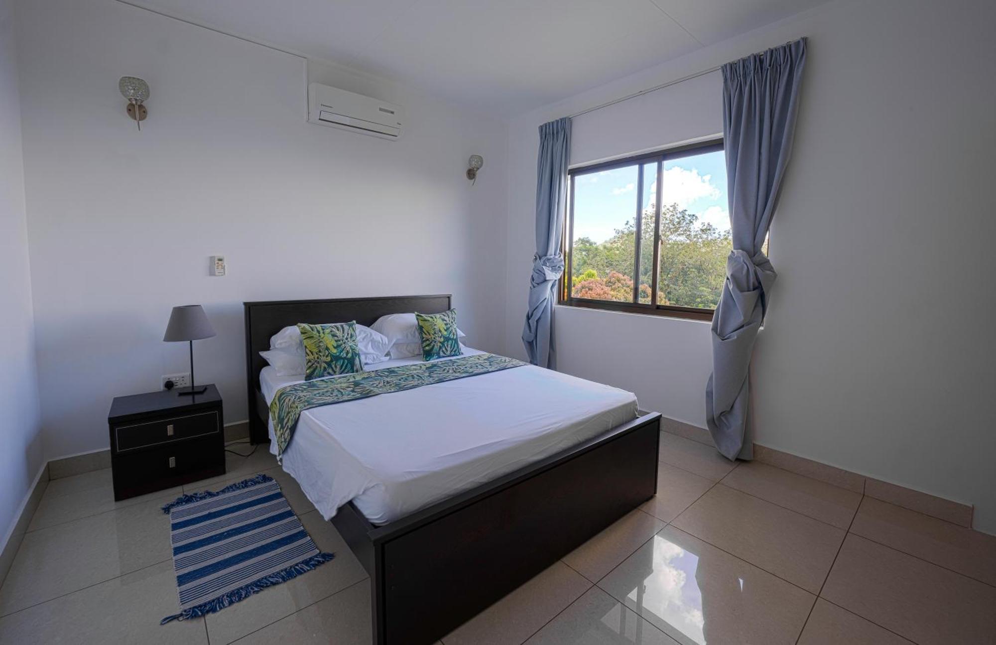 Otantik Residence วิกตอเรีย ภายนอก รูปภาพ